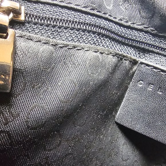 Celine Monogram Vintage Bag | Celine Bag in Black - Picture 2 of 15